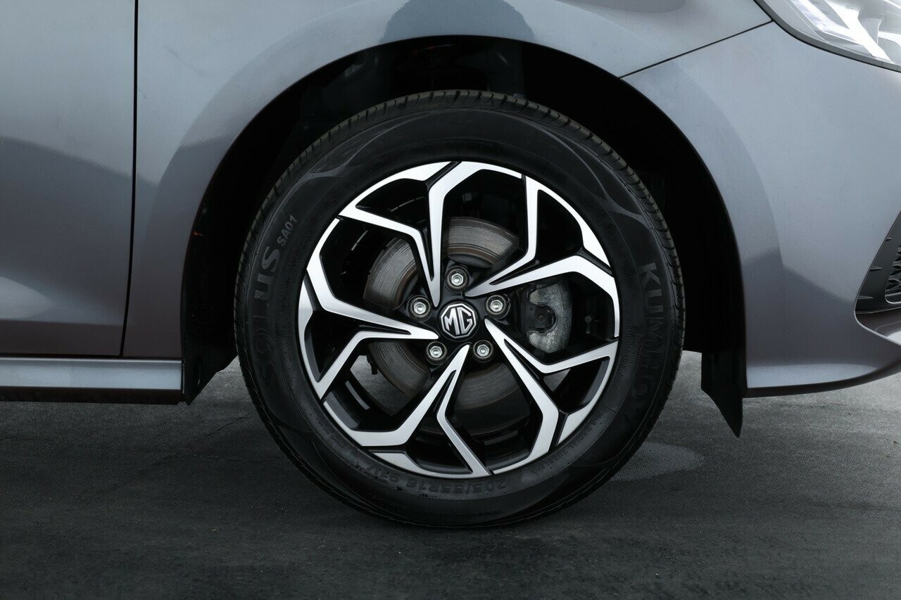 MG Mg5 image 4