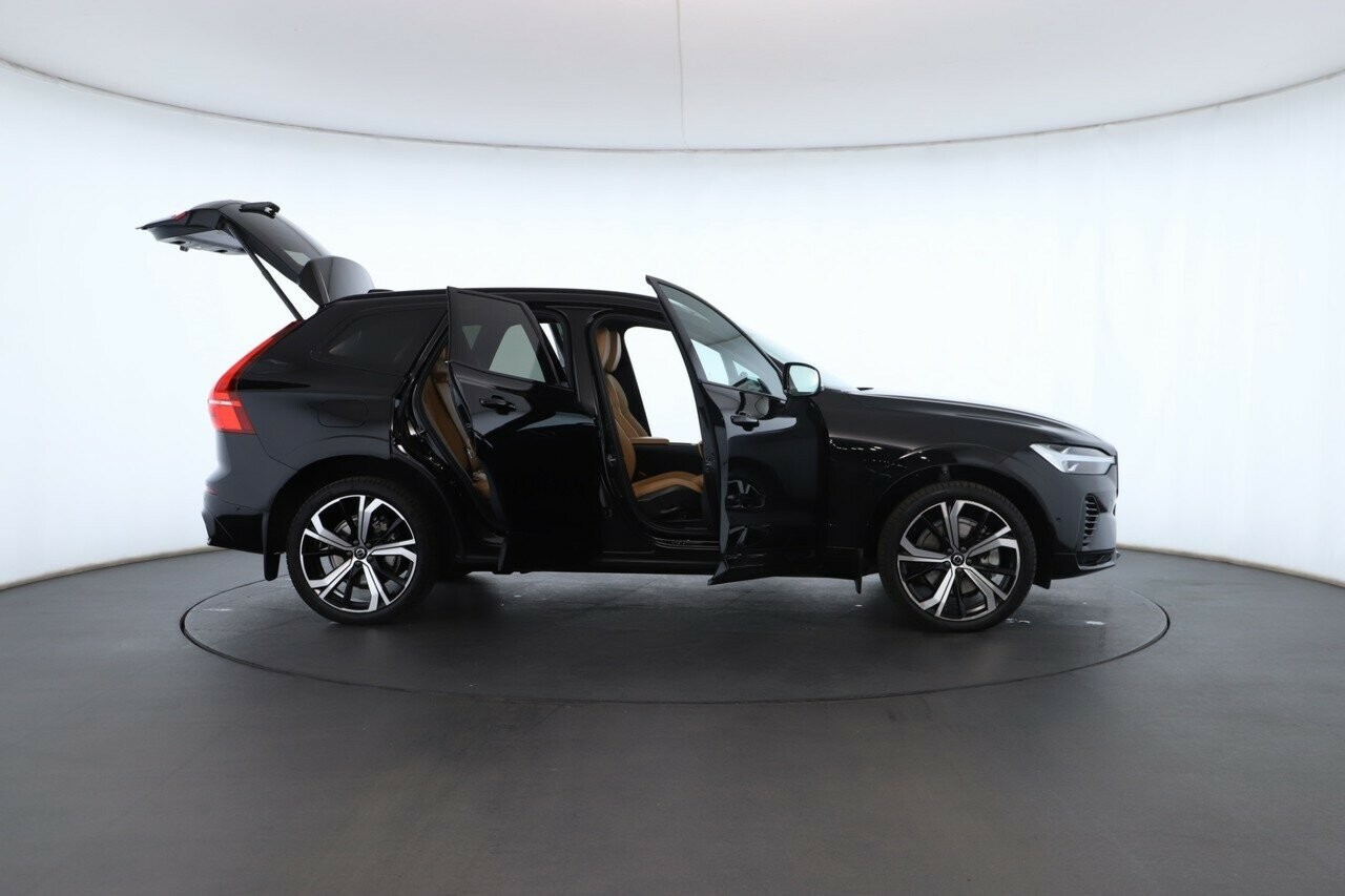 Volvo Xc60 image 2