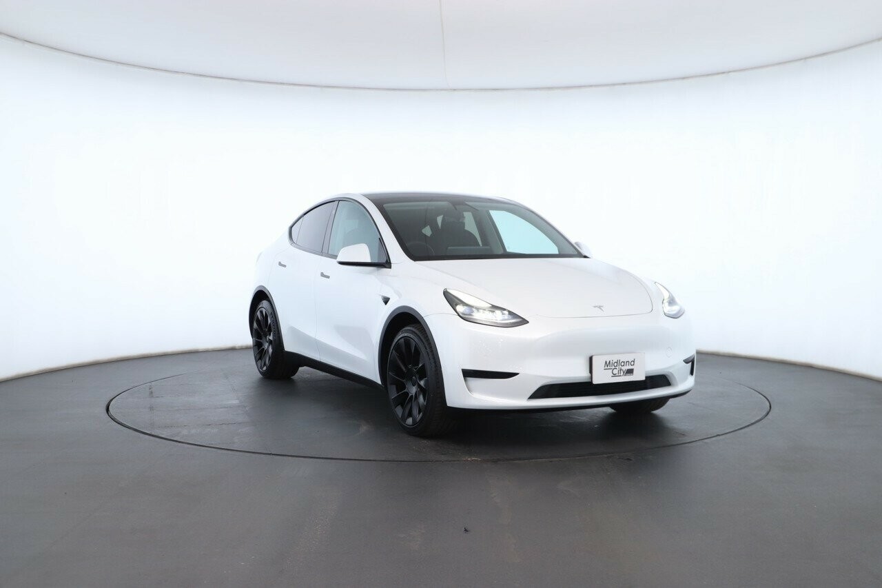 Tesla Model Y image 4