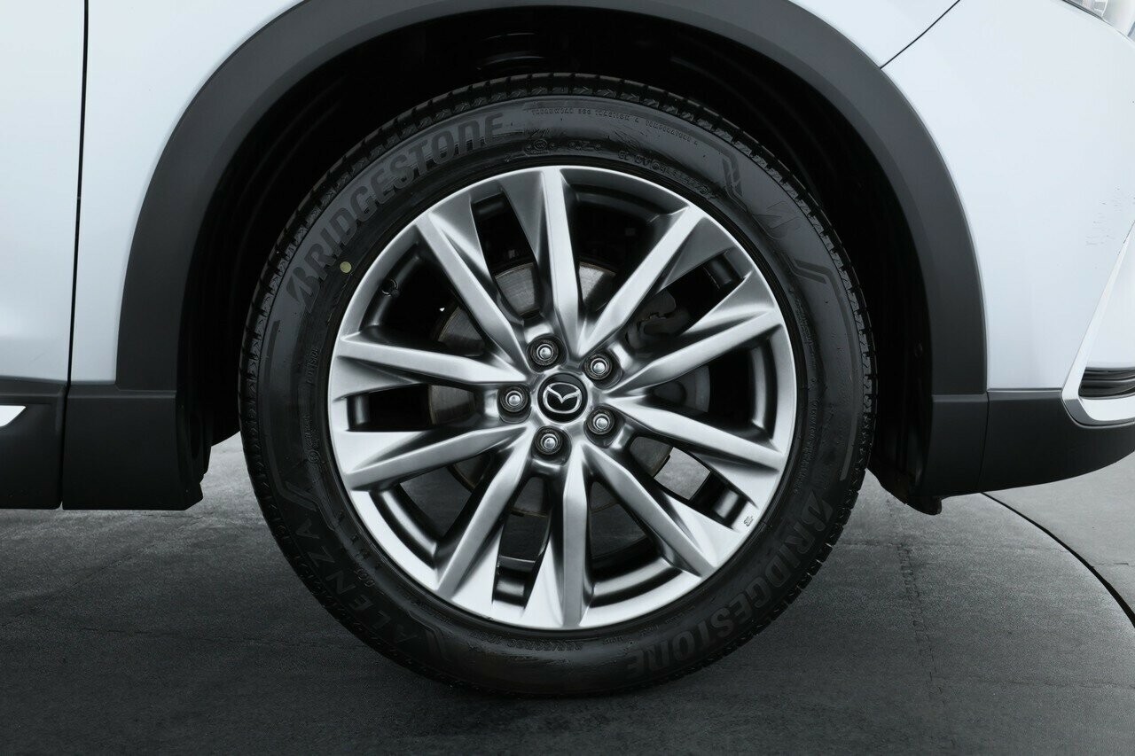 Mazda Cx-9 image 4