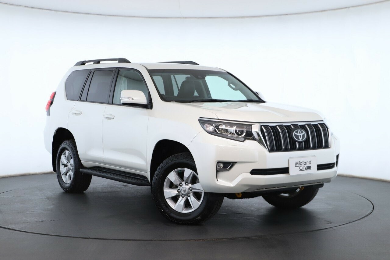 Toyota Landcruiser Prado image 1