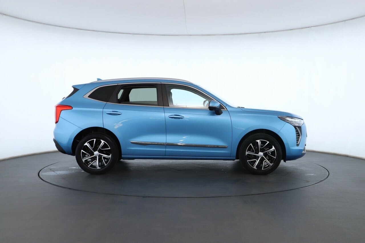 Haval Jolion image 3