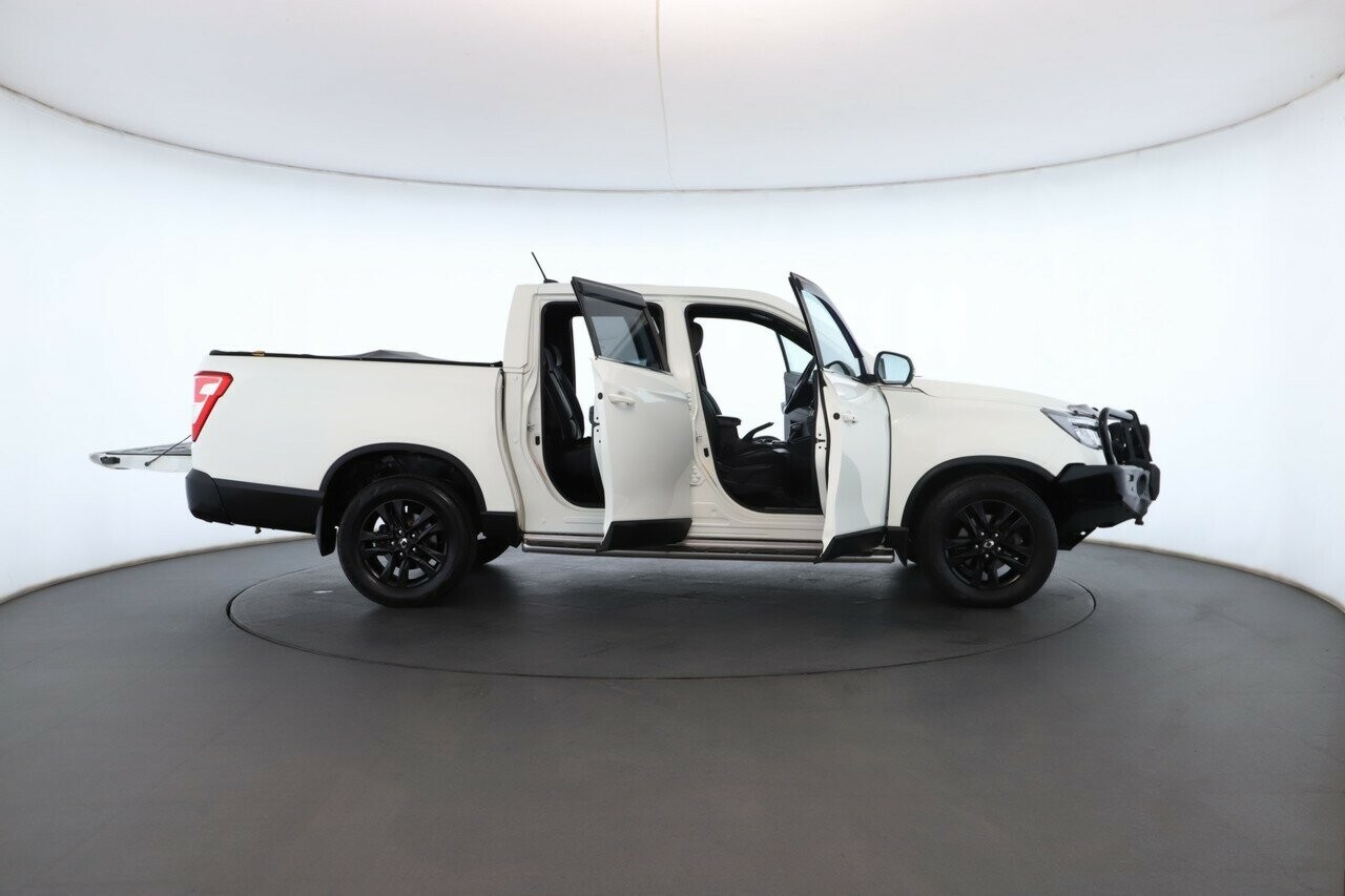Ssangyong Musso image 2