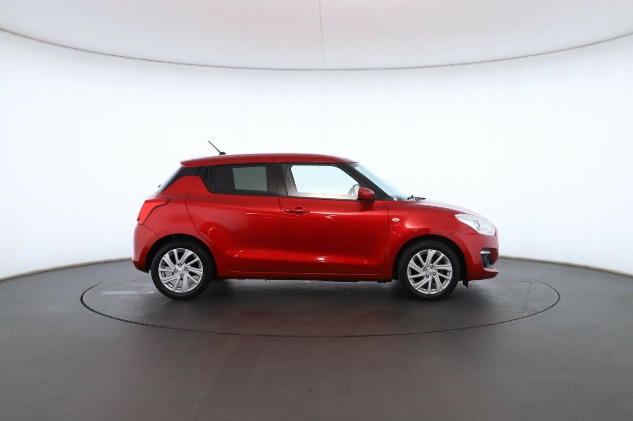 Suzuki Swift image 3