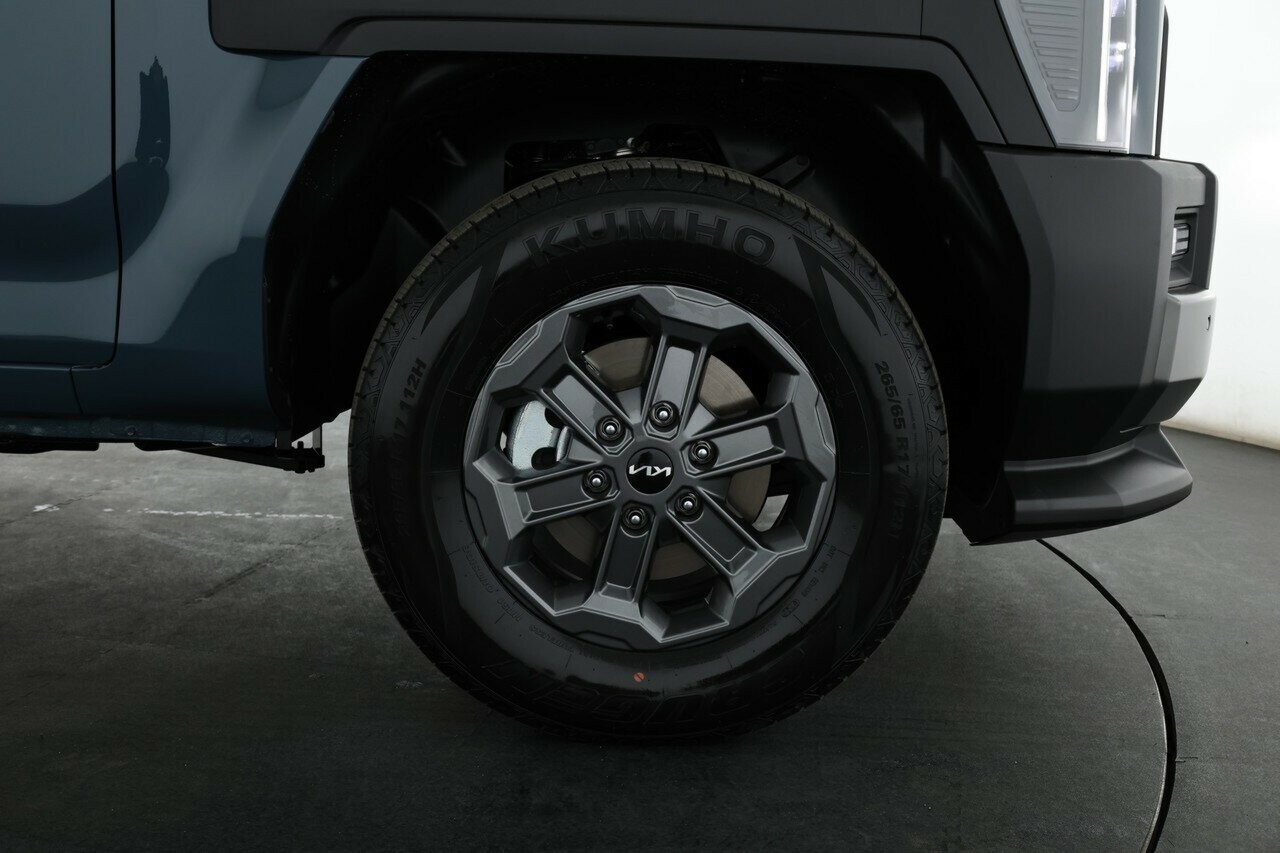 Kia Tasman image 3