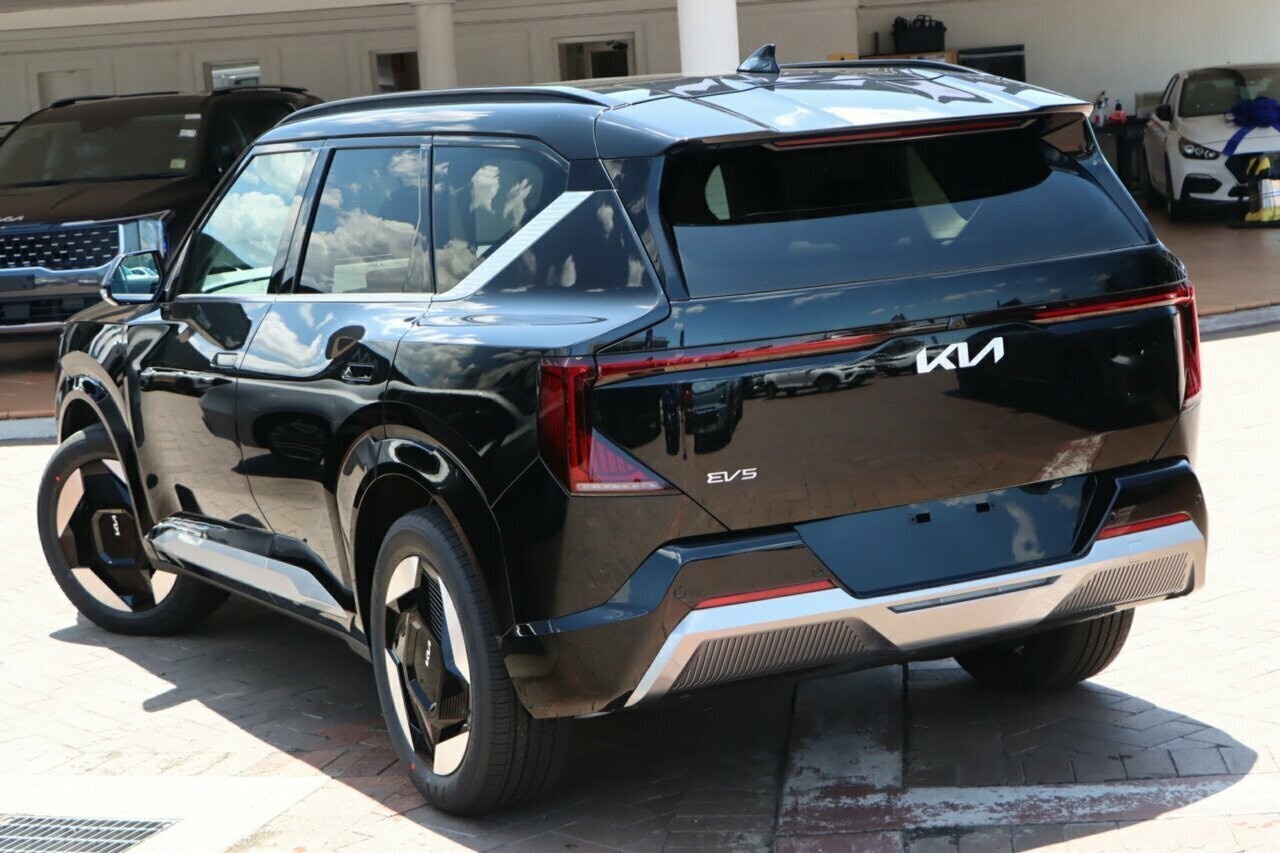 Kia Ev5 image 3