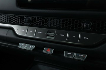 https://vehicle-cdn.autoleague.cloud/30354_31010483_24.jpg