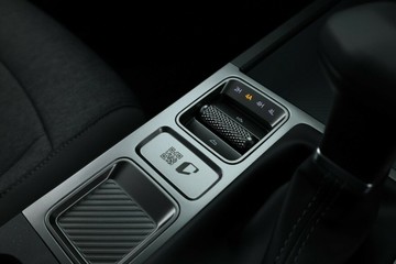 https://vehicle-cdn.autoleague.cloud/30354_31010483_28.jpg
