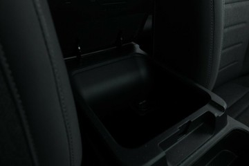 https://vehicle-cdn.autoleague.cloud/30354_31010659_31.jpg