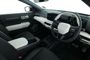 https://vehicle-cdn.autoleague.cloud/30354_31013132_20.jpg