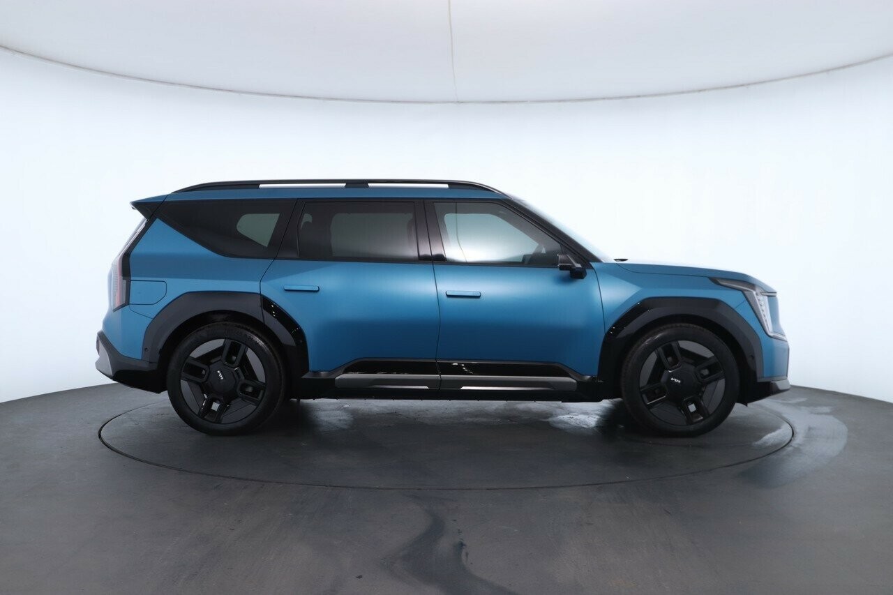 Kia Ev9 image 2