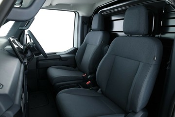 https://vehicle-cdn.autoleague.cloud/30354_31039402_32.jpg