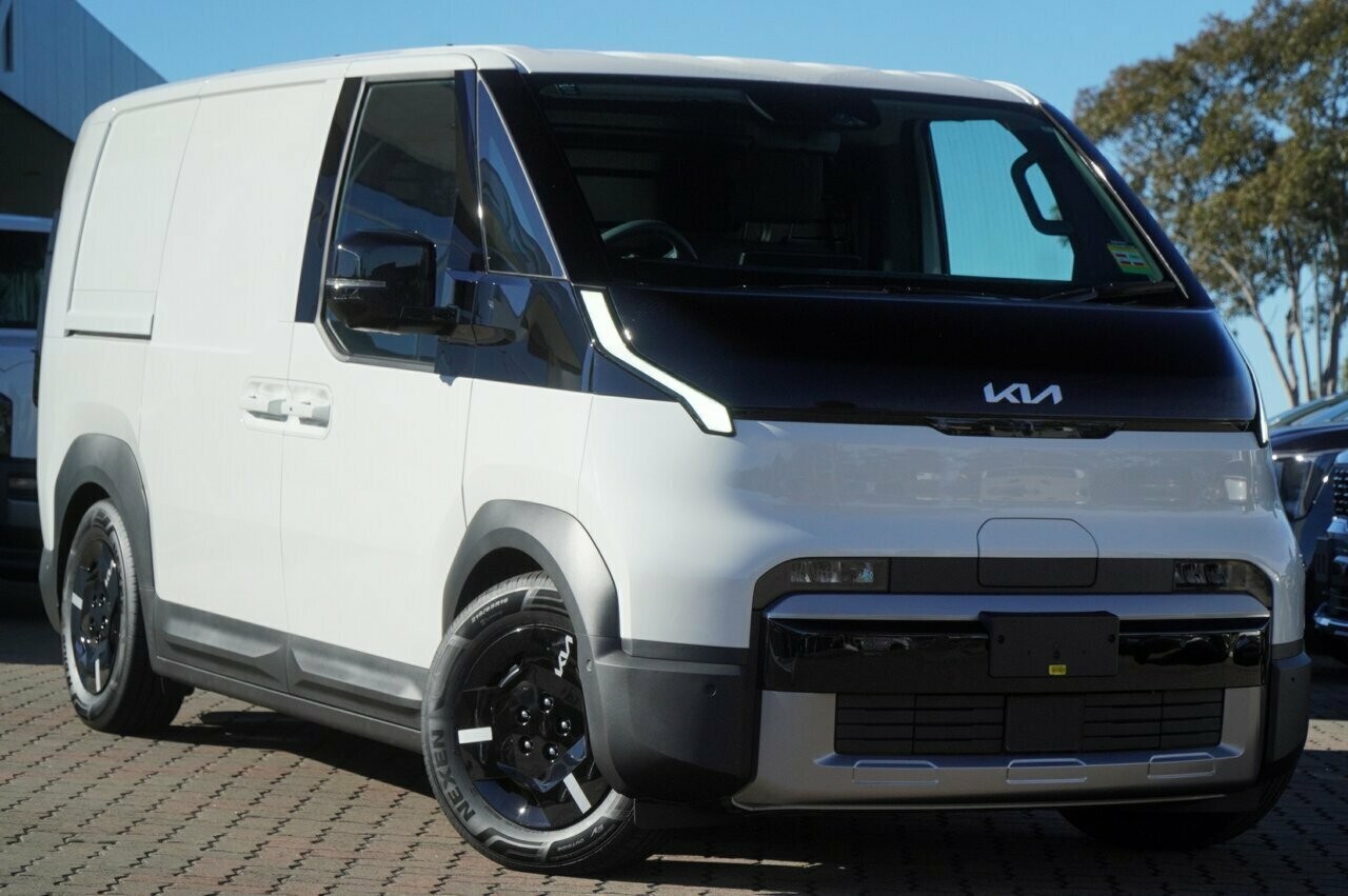 Kia Pv5 image 1