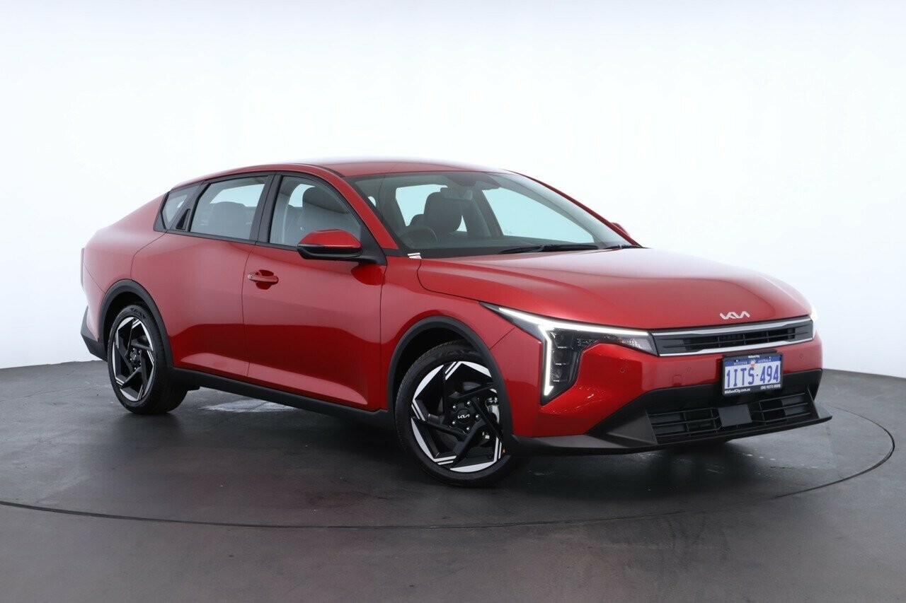 Kia K4 image 1