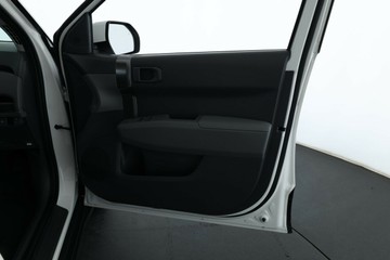 https://vehicle-cdn.autoleague.cloud/30354_31168969_17.jpg