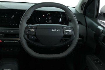 https://vehicle-cdn.autoleague.cloud/30354_31186156_13.jpg
