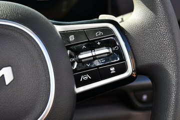 https://vehicle-cdn.autoleague.cloud/30354_31186562_13.jpg