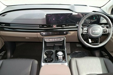 https://vehicle-cdn.autoleague.cloud/30354_31197408_6.jpg