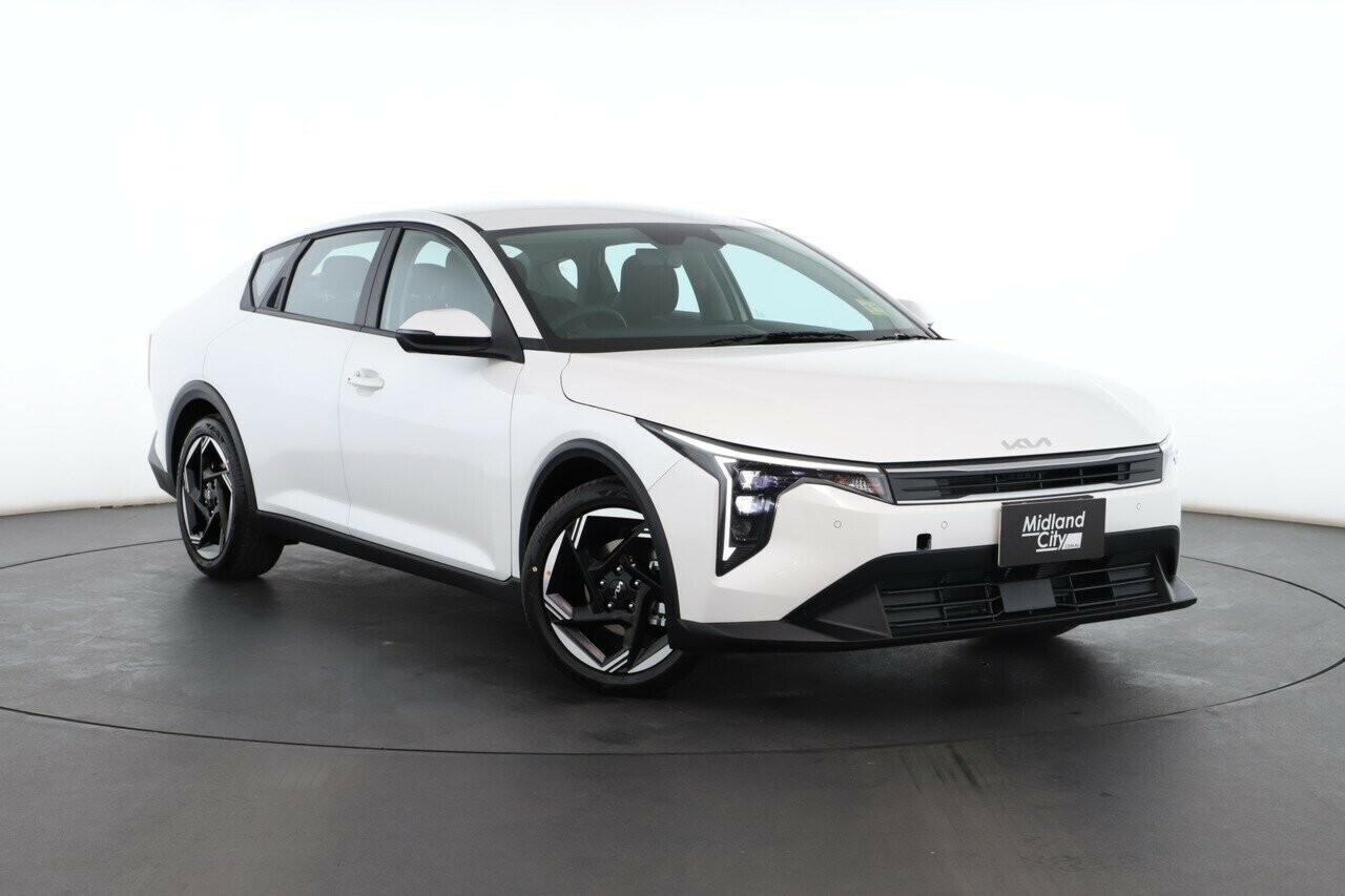 Kia K4 image 1