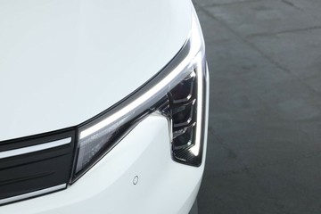 https://vehicle-cdn.autoleague.cloud/30354_31261367_6.jpg