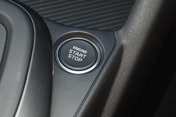https://vehicle-cdn.autoleague.cloud/30354_31298609_13.jpg