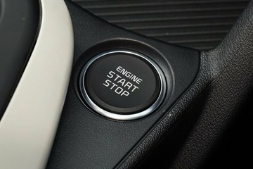 https://vehicle-cdn.autoleague.cloud/30354_31333787_14.jpg