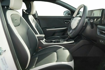 https://vehicle-cdn.autoleague.cloud/30354_31333787_9.jpg