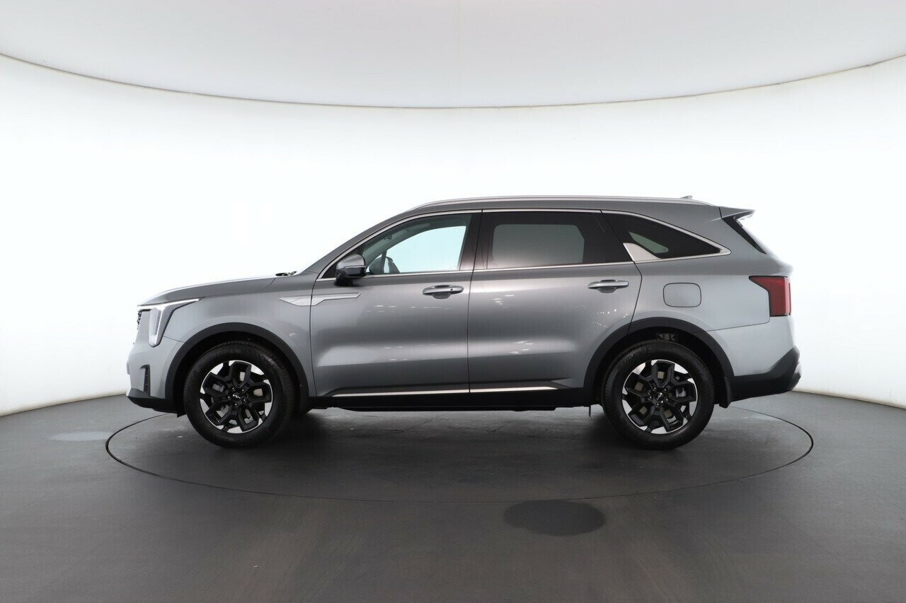 Kia Sorento image 2