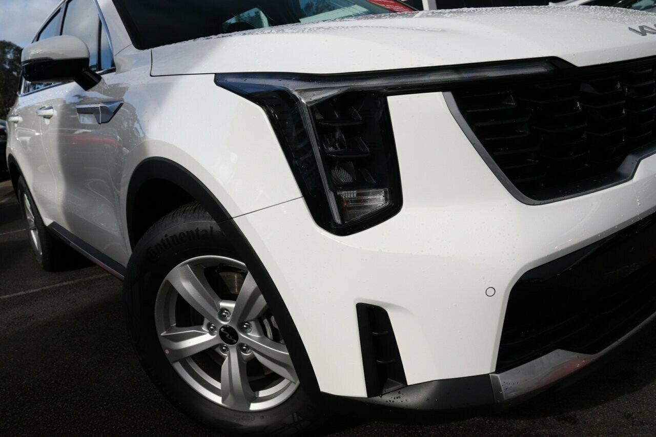 Kia Sorento image 2