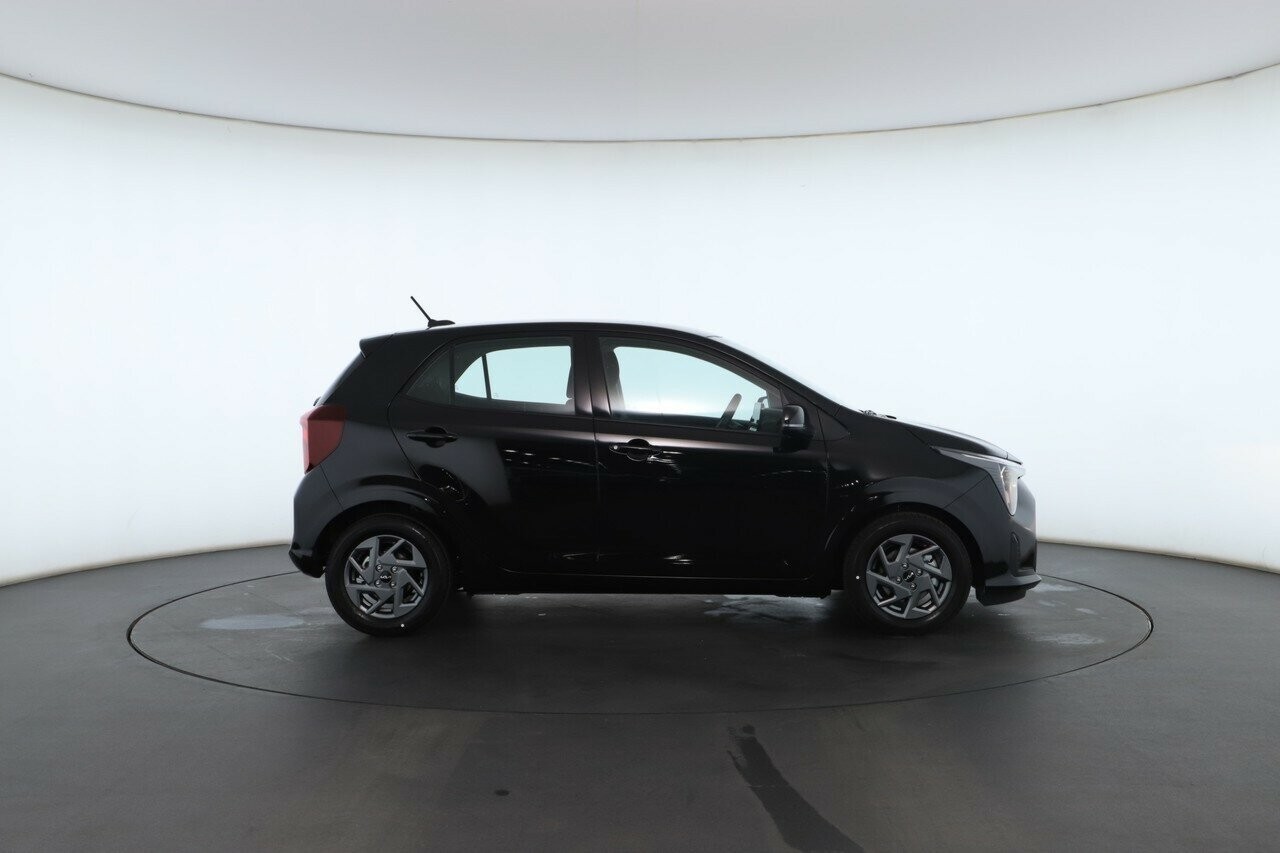 Kia Picanto image 2