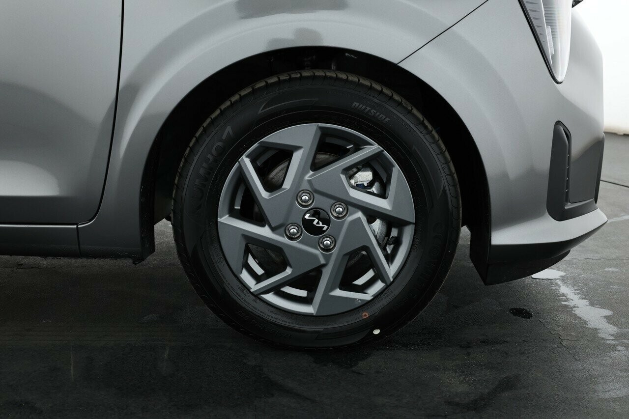 Kia Picanto image 3