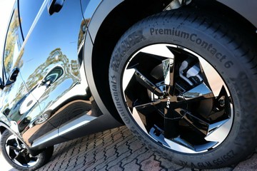 https://vehicle-cdn.autoleague.cloud/30354_31380482_4.jpg