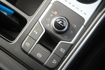 https://vehicle-cdn.autoleague.cloud/30354_31402441_15.jpg