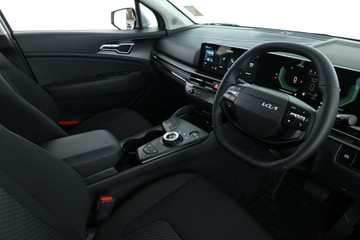 https://vehicle-cdn.autoleague.cloud/30354_31408237_20.jpg