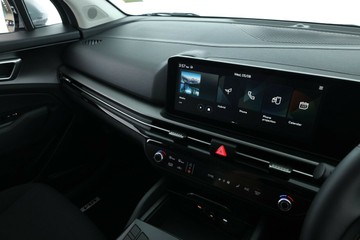 https://vehicle-cdn.autoleague.cloud/30354_31408237_23.jpg