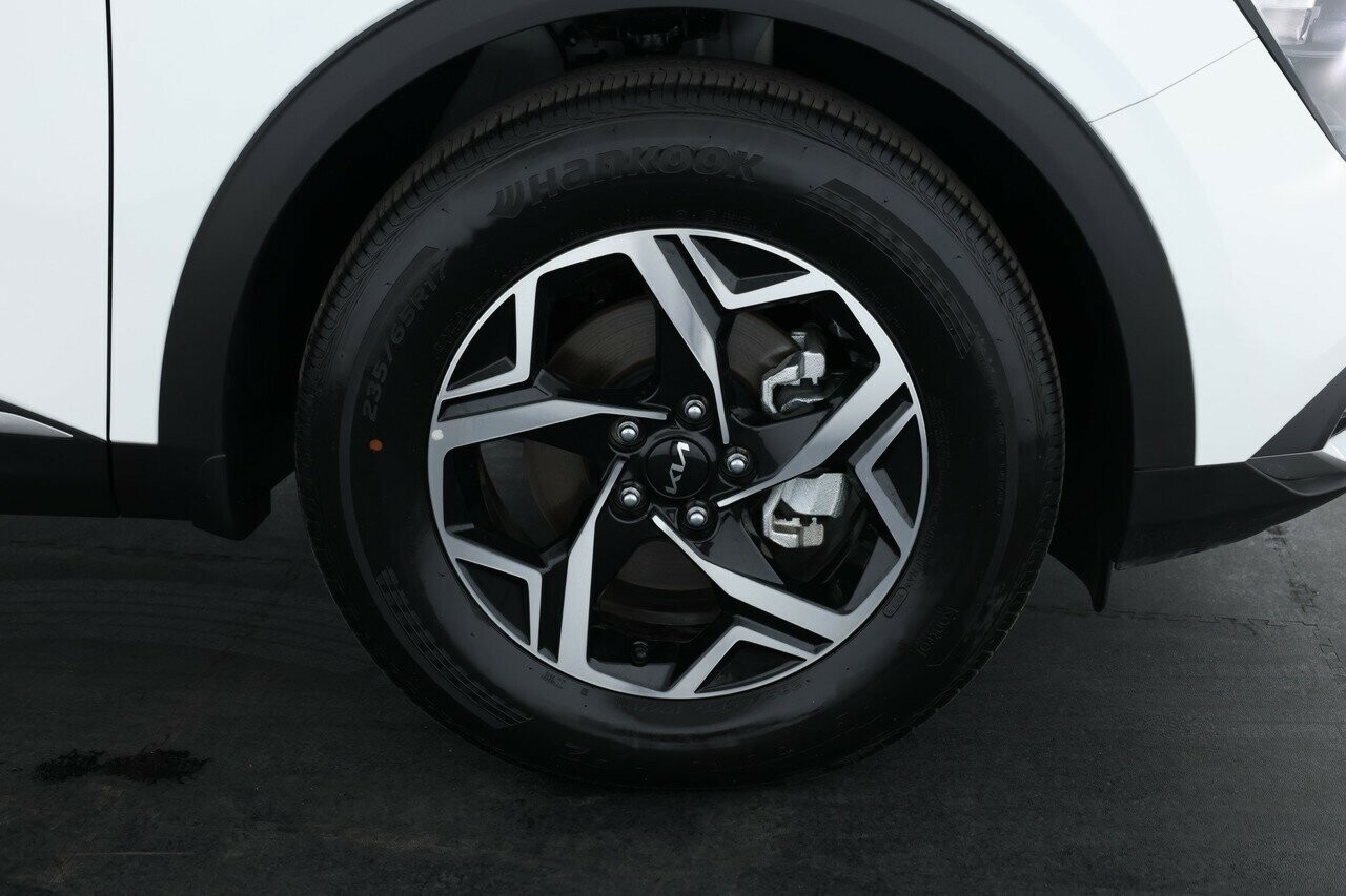 Kia Sportage image 3