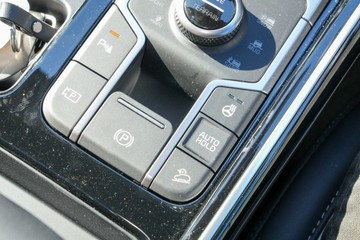 https://vehicle-cdn.autoleague.cloud/30354_31418542_14.jpg