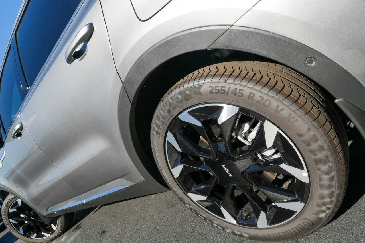 Kia Sorento image 4