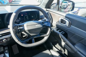 https://vehicle-cdn.autoleague.cloud/30354_31418542_7.jpg