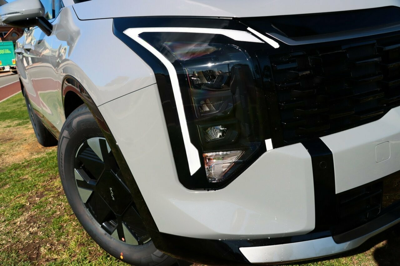 Kia Sportage image 2