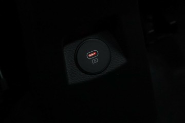 https://vehicle-cdn.autoleague.cloud/30354_31515196_28.jpg