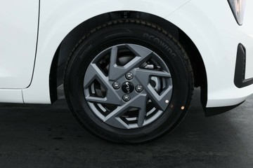 https://vehicle-cdn.autoleague.cloud/30354_31532207_4.jpg