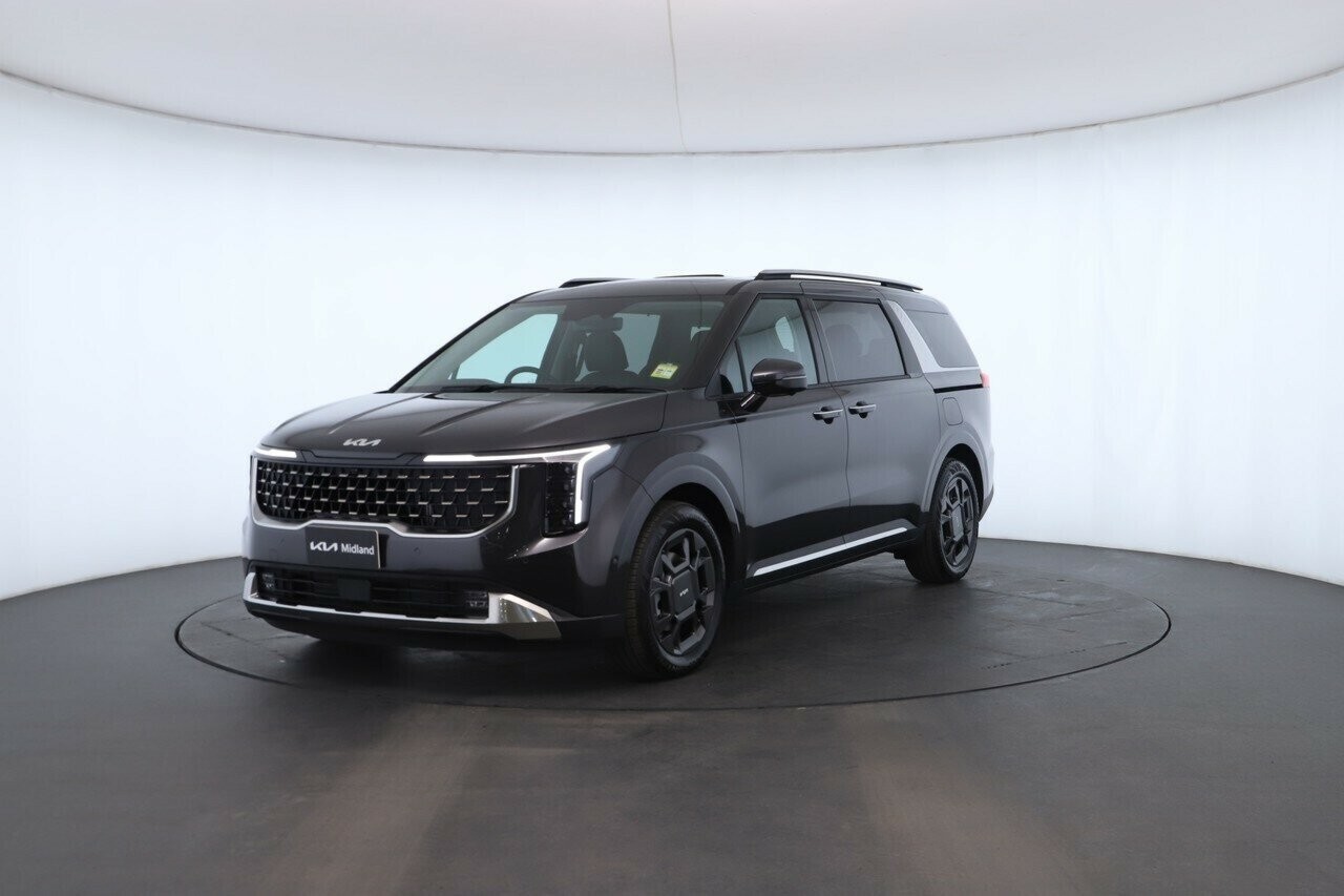 Kia Carnival image 2