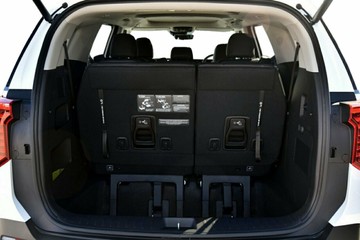 https://vehicle-cdn.autoleague.cloud/30354_31652774_10.jpg