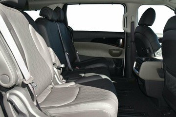 https://vehicle-cdn.autoleague.cloud/30354_31652774_9.jpg