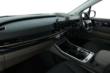 https://vehicle-cdn.autoleague.cloud/30354_31654539_33.jpg