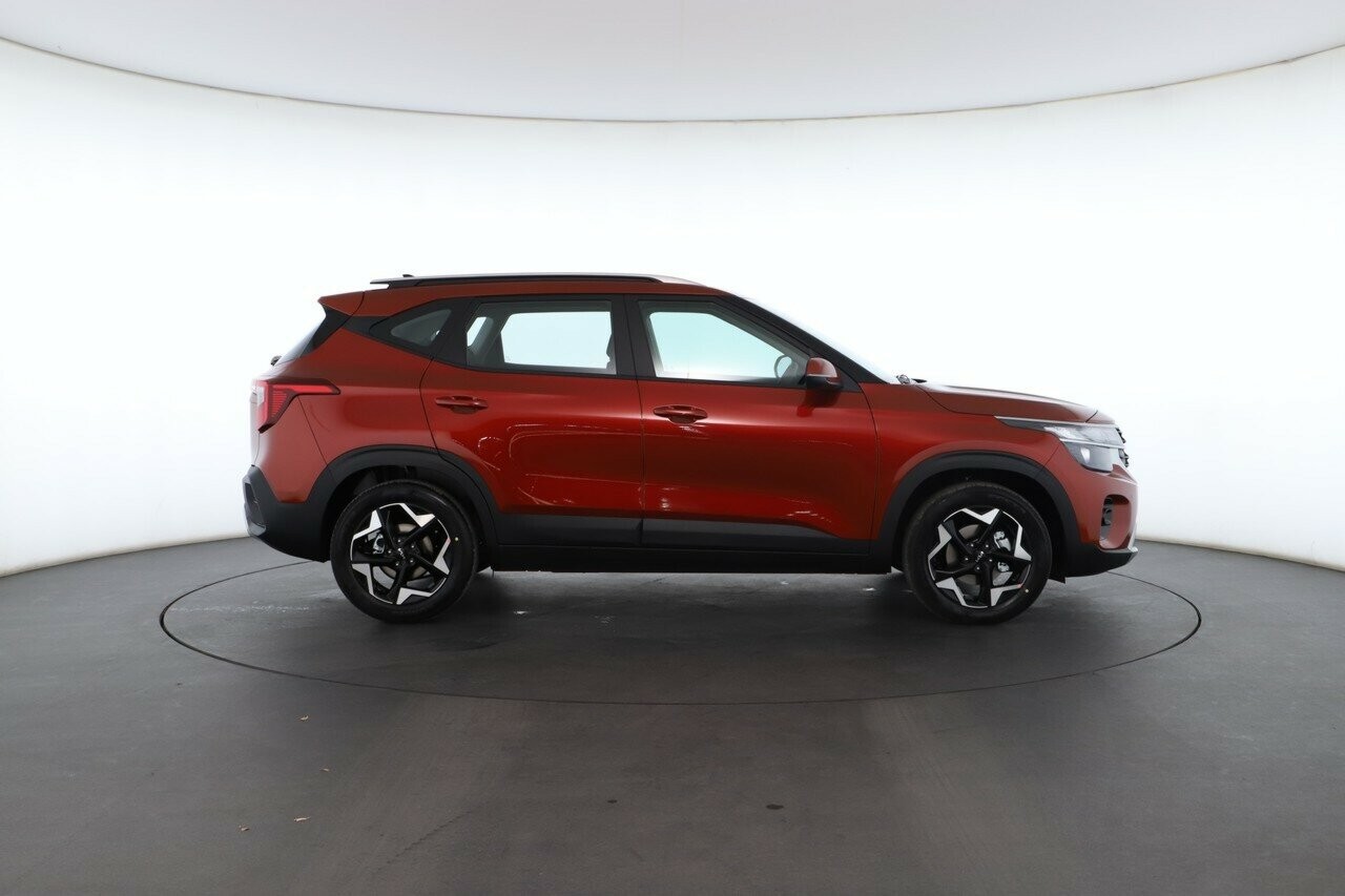 Kia Seltos image 2