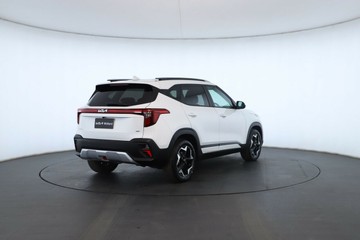 https://vehicle-cdn.autoleague.cloud/30354_31897300_15.jpg