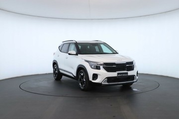 https://vehicle-cdn.autoleague.cloud/30354_31897300_4.jpg