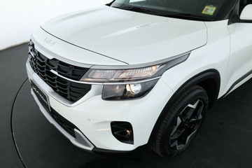 https://vehicle-cdn.autoleague.cloud/30354_31897300_8.jpg